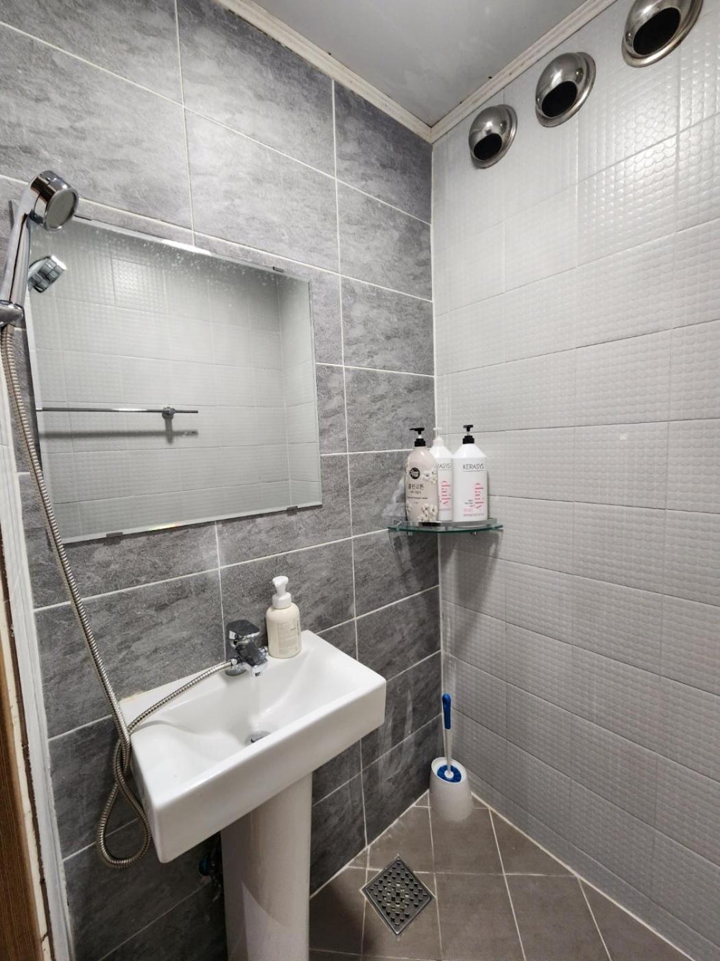 Hostel Jl In Chung-Jeong Seoel Buitenkant foto